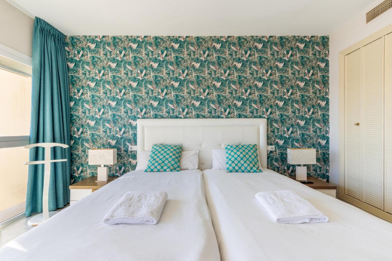 Wintowinrentals Luxury And Sea View Inside Puerto Marina Benalmádena Exterior foto