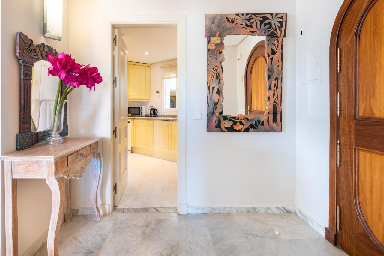 Wintowinrentals Luxury And Sea View Inside Puerto Marina Benalmádena Exterior foto