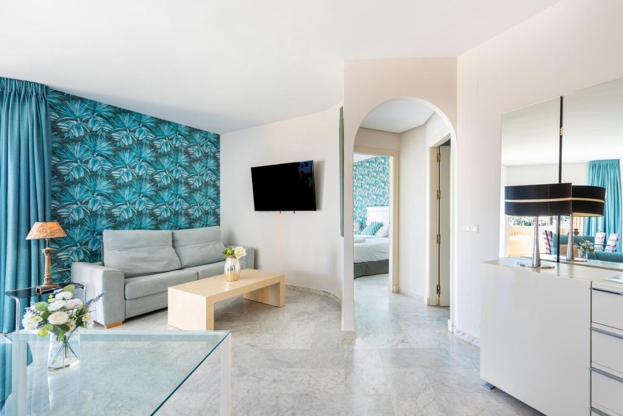 Wintowinrentals Luxury And Sea View Inside Puerto Marina Benalmádena Exterior foto