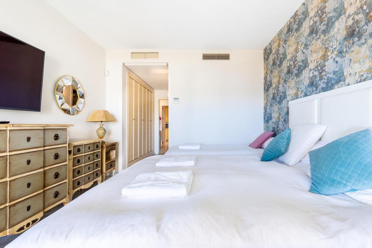 Wintowinrentals Luxury And Sea View Inside Puerto Marina Benalmádena Exterior foto