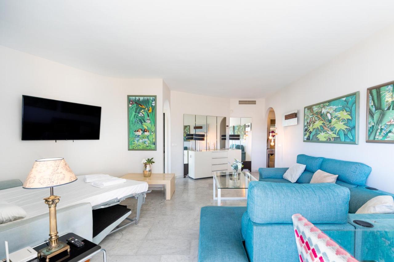 Wintowinrentals Luxury And Sea View Inside Puerto Marina Benalmádena Exterior foto