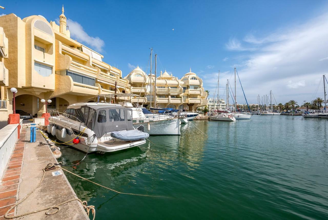 Wintowinrentals Luxury And Sea View Inside Puerto Marina Benalmádena Exterior foto