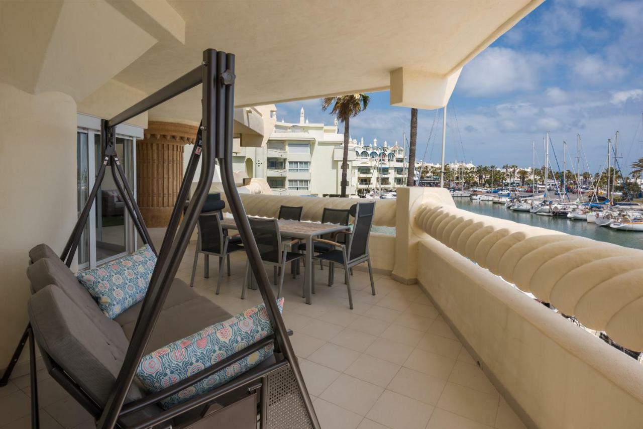 Wintowinrentals Luxury And Sea View Inside Puerto Marina Benalmádena Exterior foto